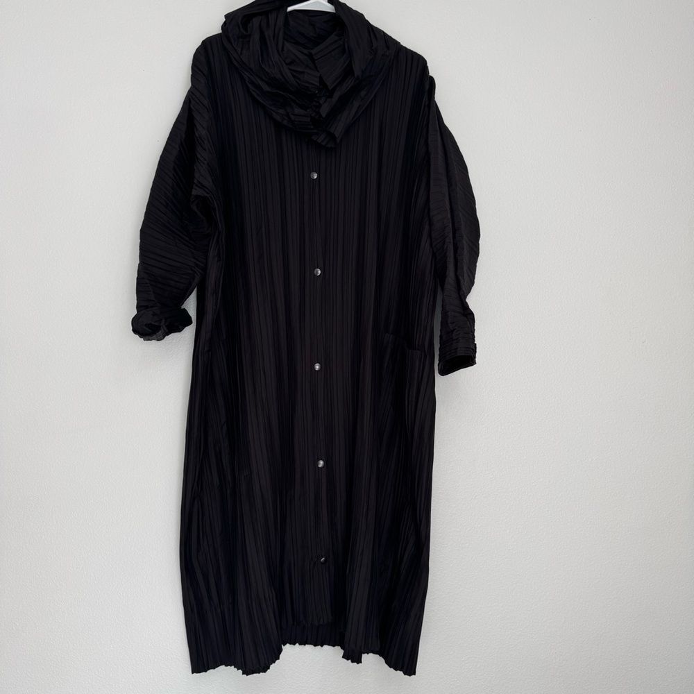 Vintage Pleated Hooded Cape Jacket Black Snap Front One Size - Picture 3 of 14
